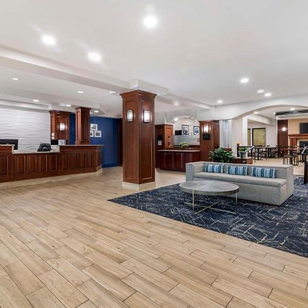 Best Western Plus Brunswick Bath Exterior photo